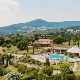 Borgo Felciaione, hotel en Riparbella