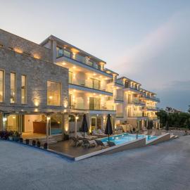 Hanioti Central Hotel, מלון בחניוטי