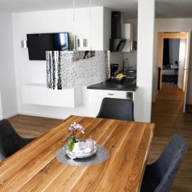 Apartment Hänsel und Gretel, отель в Динкельсбюле
