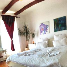 Casa din colțul Cetății, hotel em Hărman