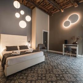 Palazzo Paladini - Luxury Suites in the Heart of the Old Town, hotel a Pizzo