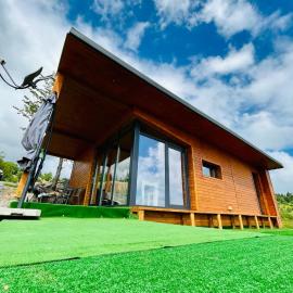 Sweet Escape Vlădeasa โรงแรมในRogojel