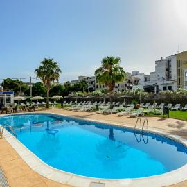 Hotel Apartamentos Vibra Central City - Adults only, hotel in San Antonio