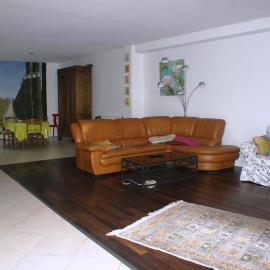 Spacieuse maison de village climatisée avec jardin patio