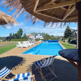Ostrovia - pokoje nad morzem, hotel em Ostrowo