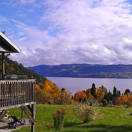 Villa de la Montagne VUE sur le Fjord, hotel in Sainte-Rose-du-Nord