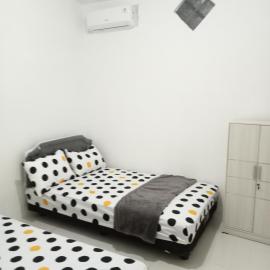 D5 Homestay Syariah Sumampir Purwokerto SatuRumah, hotel u gradu Purvokerto