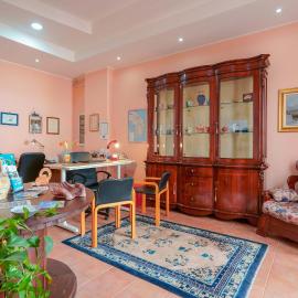 Antico Frantoio Cairoli B&B Exclusive Room, хотел в Сан Пиетро Вернотико