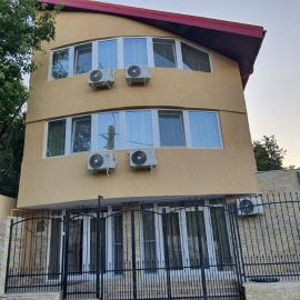 Casa Tim, hotel en Tulcea