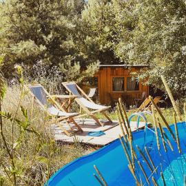 Boutique Glamping Divja DiVine, ξενοδοχείο σε Zgornja Korena