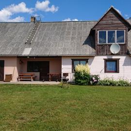 Dzīvoklis Pirmie Zaļmeži，修孔的飯店