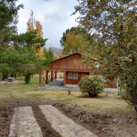Cabañas Las Mulas "confort en la montaña", hotel in Potrerillos