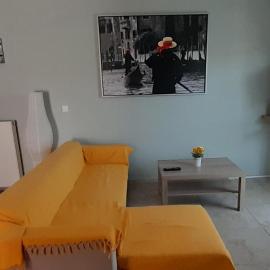 Dimos Sunny & Luxury Central House !!!, hotel in Perea