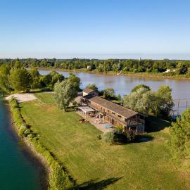 Au bord de l'eau - Grande maison - Baurech Insolite