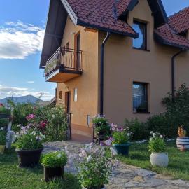 Zlatibor Vila, hotel din Dobroselica