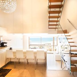 Sea front panoramic duplex roof-top, hotel a Herzelia