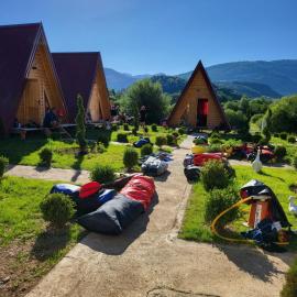 PROKLETIJE COTTAGES, khách sạn ở Plav
