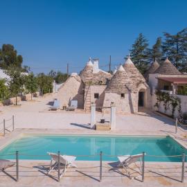 HelloAPULIA Monopoli - Authentic Trulli Petricore with private SPA and pool
