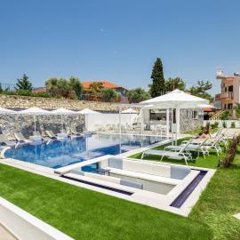 Epicentrum Suites Fresh, מלון בלימנריה