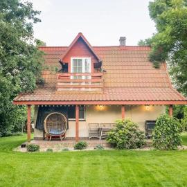 Raźny Nowe में, होटल Domek w Lipieńcu