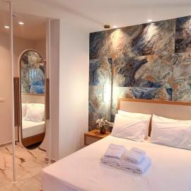 Costa ANASTASIA_sea view suites, hotel in Nea Vrasna