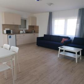 Sóstói Strand Apartmanház, hotell i Siófok