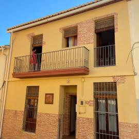 Casa Rural Ca-Alzina, Hotel in Benimeli
