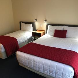 The Peaks Motor Inn, Hotel in Ohakune