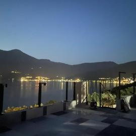 Casa de Laza Apartments, hotel in Herceg-Novi