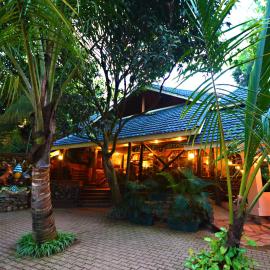Forest Cottages, מלון בקמפאלה