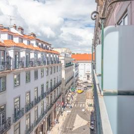 Happy at Chiado