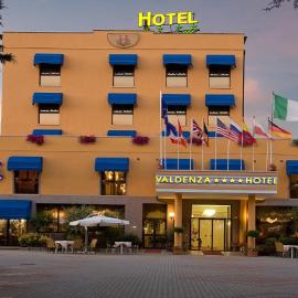Valdenza Hotel, hotel sa Campegine