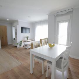Encantador apartamento en Marín, Hotel in Marín