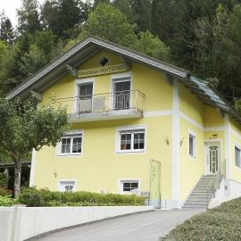 Ferienhaus Jantscher, отель в городе Флаттах