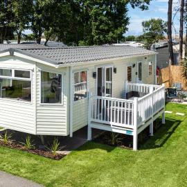 Dog Friendly Lovely Caravan by Beach Prestatyn N Wales 6 Berth Read full Host details before booking Mon in to Fri out Fri in to Mon out Mon to Mon Fri to Fri ONLY, hotel a Prestatyn