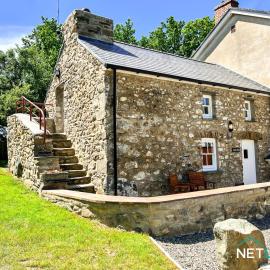 Hafan Hedd - Romantic Rural Retreat in Pembrokeshire, hotel en Solva