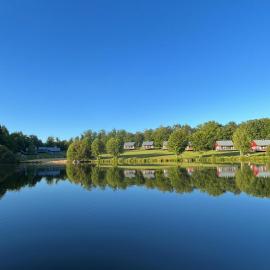 Chalet sur bord de l'eau โรงแรมในนงทรอง