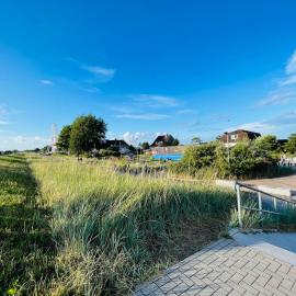 Apartment Strandkorv für 2-4 Personen mit Pool, hotell i Dahme