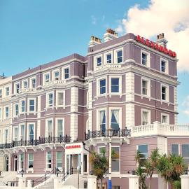Alexandra Hotel, hotel em Eastbourne