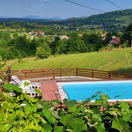 Vila Lisina, hotel a Seliste Dreznicko