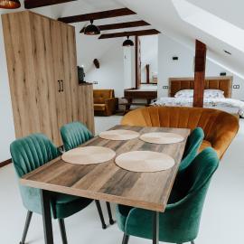 Skava Apartments Zator Energylandia, hotel in Wadowice