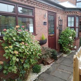Cherry Tree Cottage، فندق في Bempton