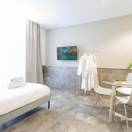 The Den Newly Build Apartment 7-Minutes From Rotterdam City Central Station app2، فندق في سخيدام