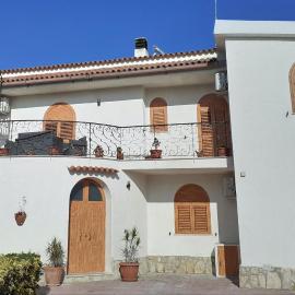 Doria Apartment