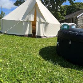 Tipi - Pengarreg, khách sạn ở Aberystwyth