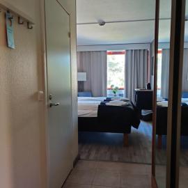 Ellivuori, Ellin Pooli 1, Hotel in Sastamala