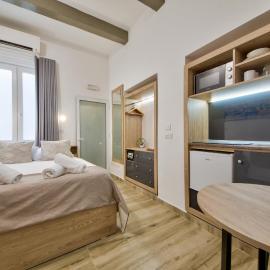 Tritoni Mini Studios - Valletta, hotel in Il-Furjana