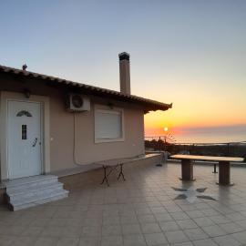 -Tsiakos Apartment- in Vryses, hotel Kipariszíában