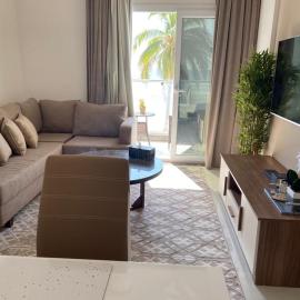 Lovely Beach Apartment، فندق في صلالة