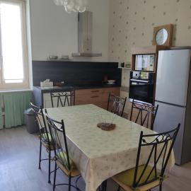 Gîte Chanay 80 m2 Tournus 2 chambres, Hotel in Tournus